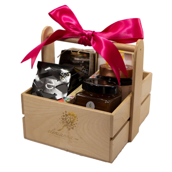 Wooden Hamper Tray | Pinewood Gift Basket Delivery