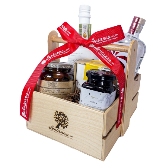 Spread Joy with Our Amazing Christmas Hampers | Natures Basket | Blog