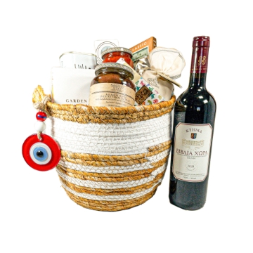 Discovering Greece in a Wooden Gift Box, Luxury Food Hampers & Gift Boxes